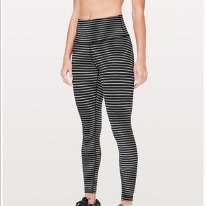 LuLuLemon Wunder Under High Rise Legging